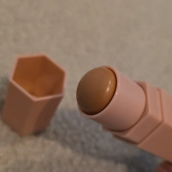 Fenty Beauty Match Stix Matte Contour Skinstick In Amber Suede - New - Picture 5 of 5